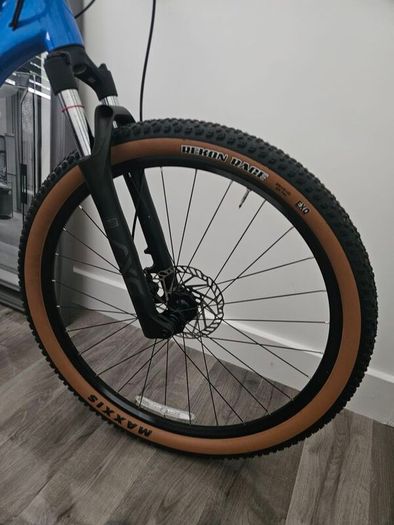 NEW Giant Talon 1