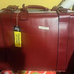 Oxblood red burgundy leather expanding travel suitcase vintage