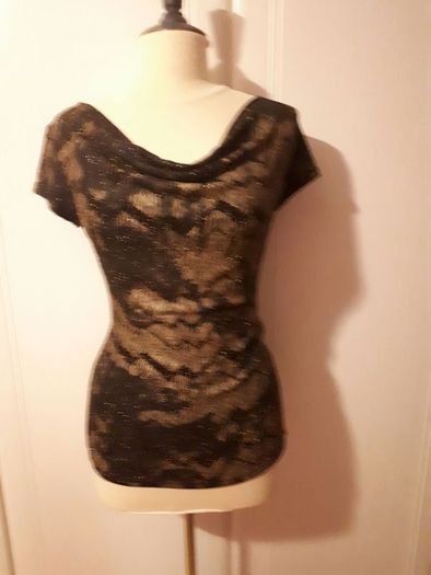 Designer top