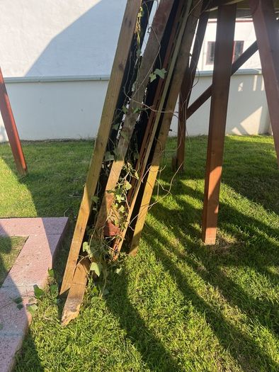 4 panel fences