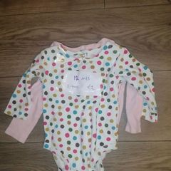 Baby bodysuits 18 mts