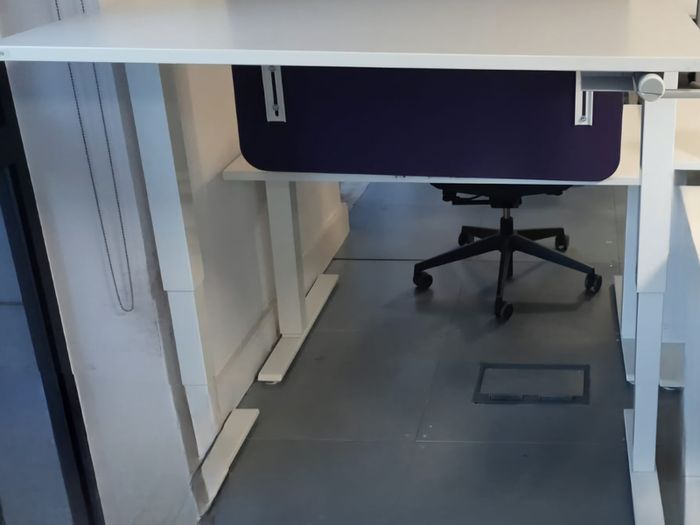 Height-Adjustable Desk - 120 x 80cm