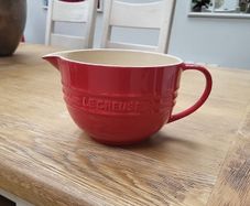 le creuset red large jug bowl