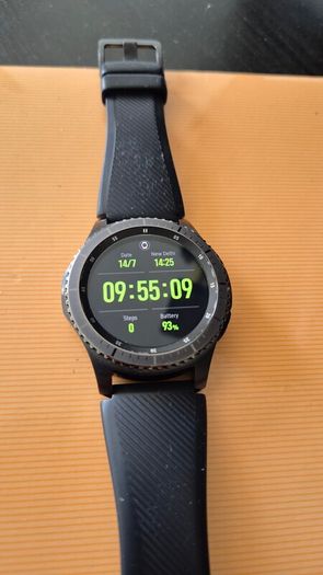samsung smart watch gear S3 Frontier