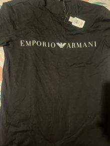 Armani t shirt size medium brand new with tag