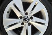 16" Genuine Vw Alloys with tyres