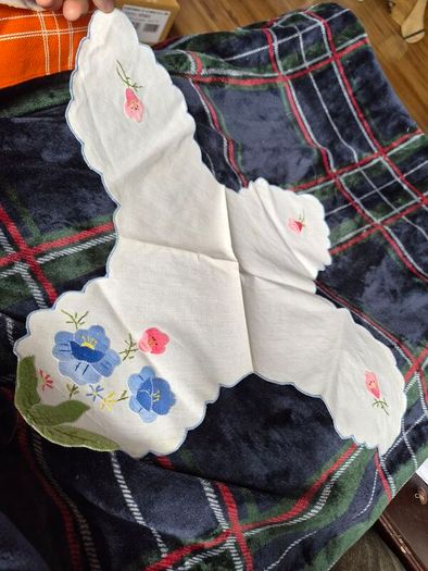 Table cloth