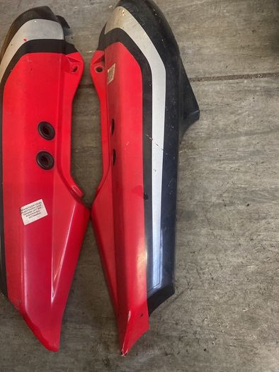 Yamaha Fazer Fzs 600 Rear side fairings L&R