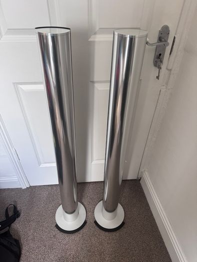 Bang and Olufsen Beolab 6000 floor standing speakers