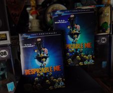 Despicable Me !  Universal 100th Anniversary ! DVD ! 2010 !