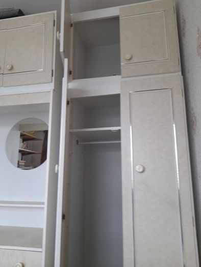 Wardrobes and locker