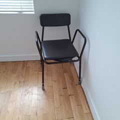 cammode chair free