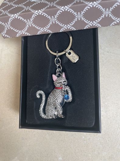 Crystal cat keyring
