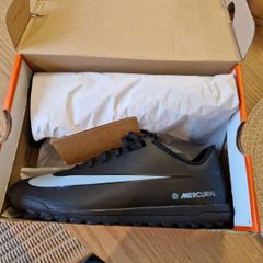 Nike Mercurial Astro Boots