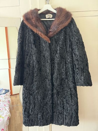 Black Persian Lamb (Karakul) Fur Coat with Mink Collarol