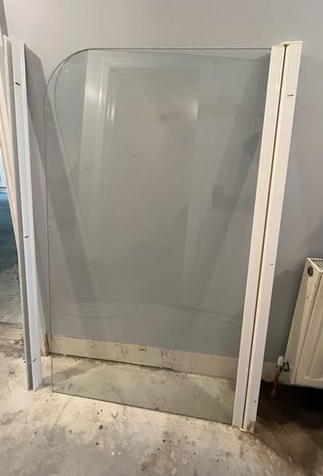Bath screen free