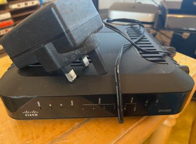 Cisco EPC2425 DOCSIS 4-Port Gigabit Wireless N Router Modem