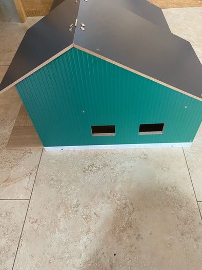 Toy Farm Shed
