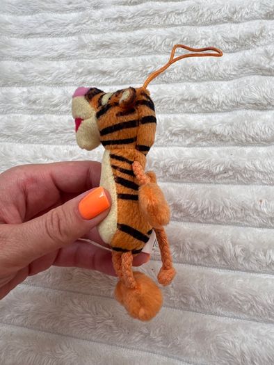 McDonald's Happy Meal 2005 Winnie the Pooh Tigger for hanging approx. 13 cm. (with legs) Used Please see photos