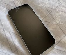 Apple iPhone 15 128GB Unlocked to all networks