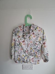 Girls 5-6yrs H&M floral hooded spring/summer jacket