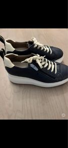 Wonders shoes