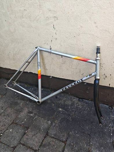 Peugeot steel track Frame 54x54cm