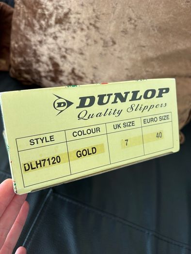 Dunlop gold metallic, low-wedge indoor slippers