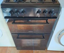 New Belling Gas Cooker