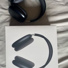 Apple AirPods Max 2