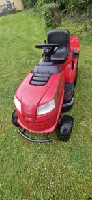 Castlegarden ride on mower Delivery available