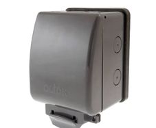 Click Aqua Single IP66 Socket