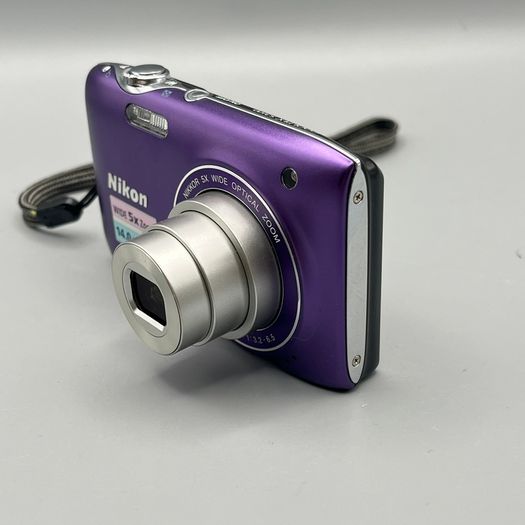 Nikon Coolpix S3100 14MP Digital Camera Purple - Full Kit