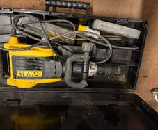 Dewalt concrete breaker