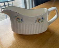 Vintage Irish Pottery Gravy Boat
