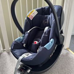 Cybex Infant Car Seat and ISOFIX Base