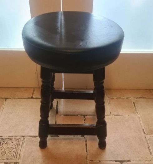 Pub Stool