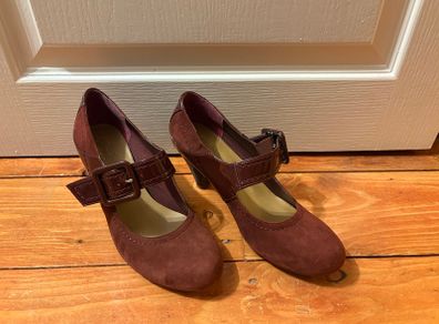 Clarks Burgundy Mary Jane Heels (UK4)