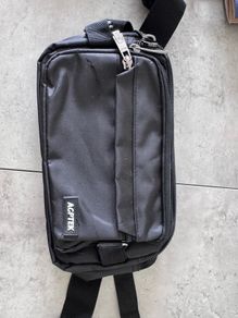 AGPTEK Bum Bag, Large Capacity RFID Waist Bag for Men Women Ladies Black, L