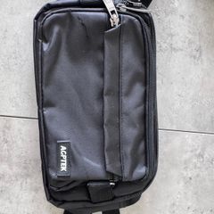 AGPTEK Bum Bag, Large Capacity RFID Waist Bag for Men Women Ladies Black, L