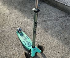 Maxi micro scooter