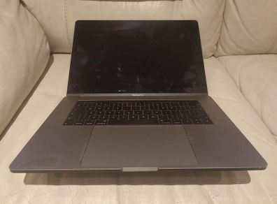 Apple MacBook Pro A1990 15" Screen FOR PARTS