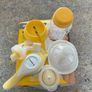 Medela Manual Breast Pump Image 4