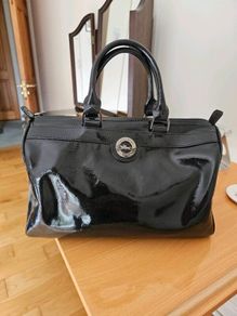 Ladies handbag