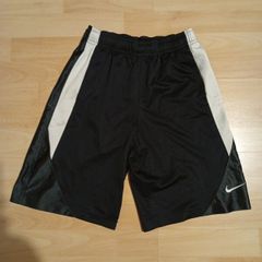 Nike Shorts, Perfect, ((Size UK M Adult))