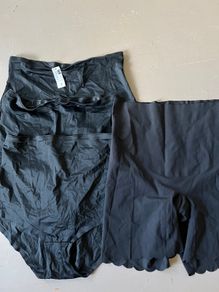 3 Black Smoothing Briefs