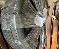 255/55/17 Nexen Tyre