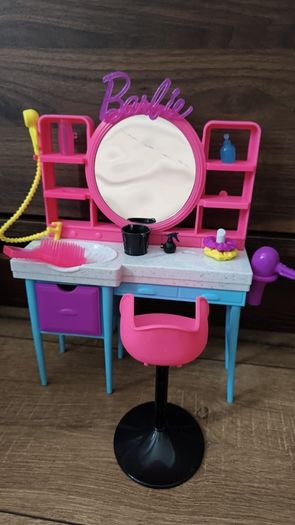 Barbie hairdresser set