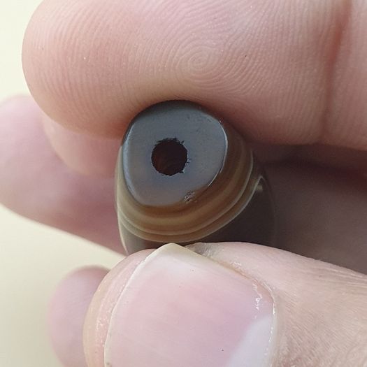 Vintage Natural Eye Suliemani Agate Bead Amulet