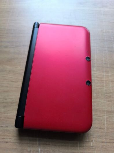 Nintendo 3DS XL with Pokemon Y
